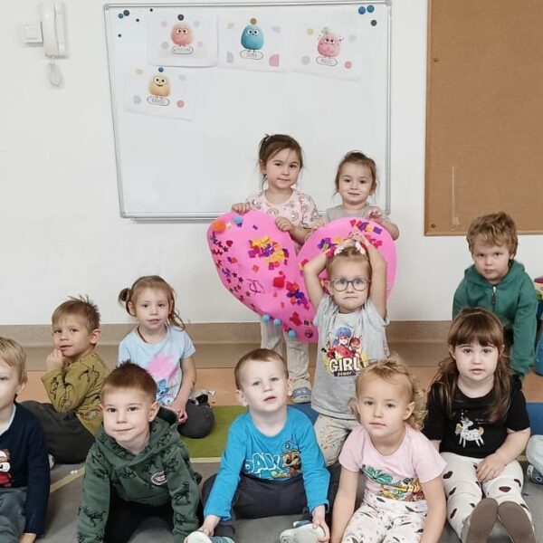 Ogólnopolski Projekt „W krainie uczuć – bajkoterapia z autorskimi opowieściami dla przedszkolaków ” 