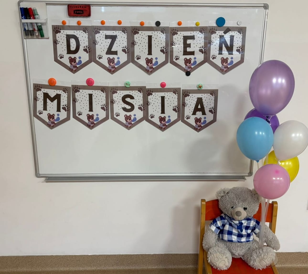 You are currently viewing DZIEŃ PLUSZOWEGO MISIA