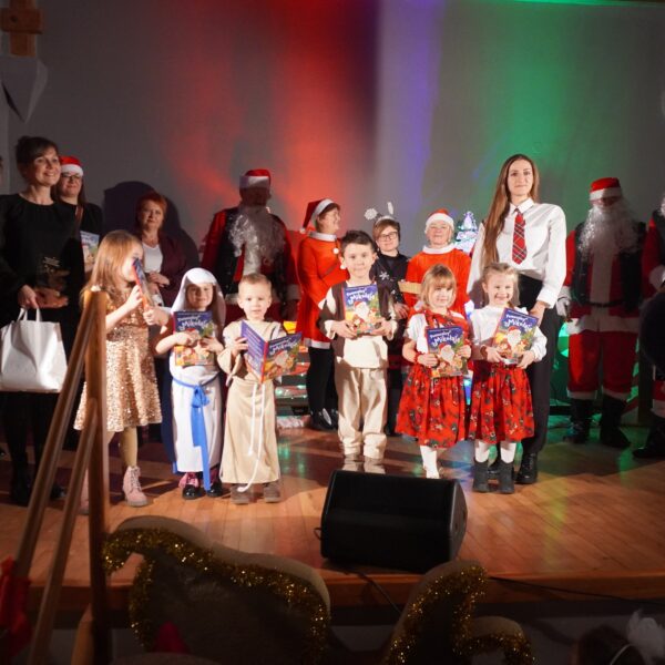 XII PRZEGLĄD KOLĘD I PASTORAŁEK W KOMORNIKACH