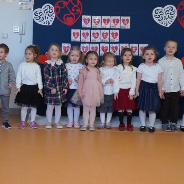 DZIEŃ BABCI I DZIADKA