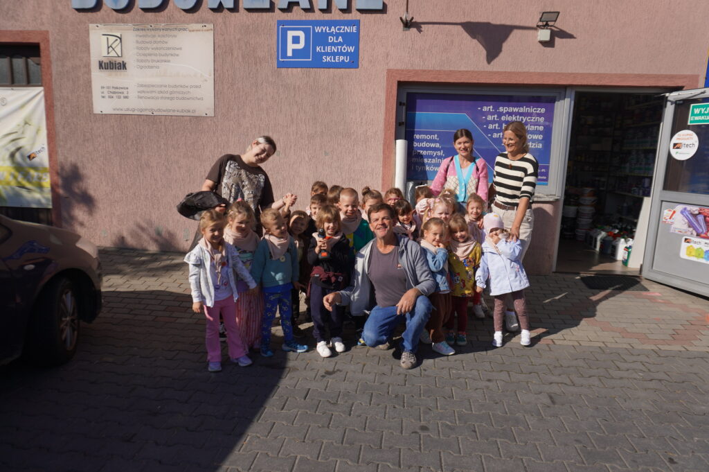 Wyjście do sklepu budowlaczego Chaber
